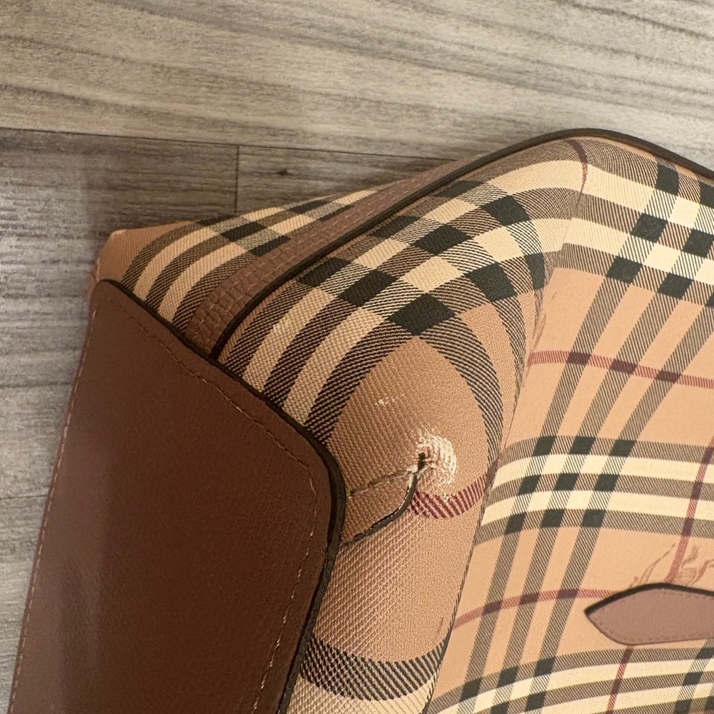 Burberry Beige and Black Checkered Tote - Picture 4 of 7